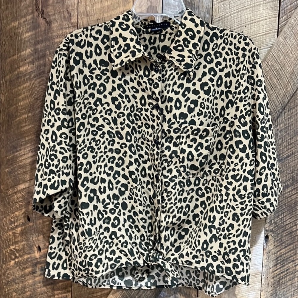 Anthropologie Sanctuary Drop Shoulder Animal cheetah Front Tie S/S Top